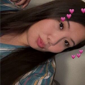 Meet your Posher, Perla